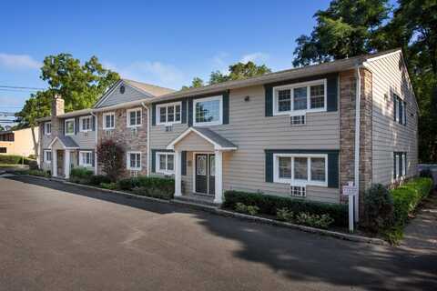 118 Carleton Avenue, Islip Terrace, NY 11752