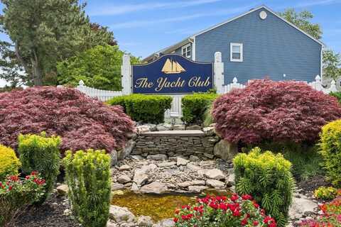 100 Baker Court, Island Park, NY 11558