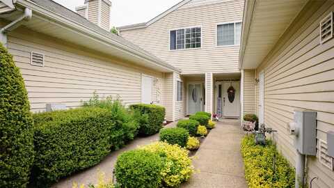 276 Ranch Circle, Manorville, NY 11949
