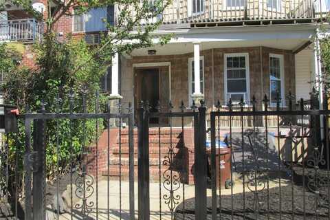 84-31 101 Street, Richmond Hill, NY 11418