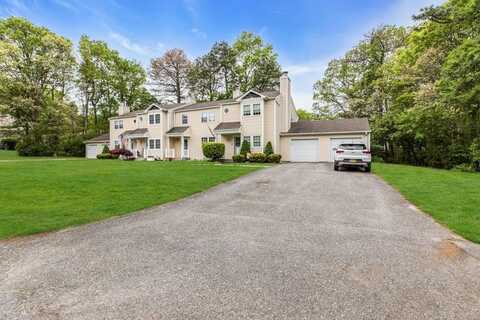 29 Jefferson, Yaphank, NY 11980