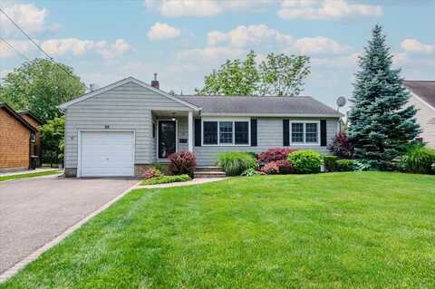 56 Lakeland Avenue, Babylon, NY 11702