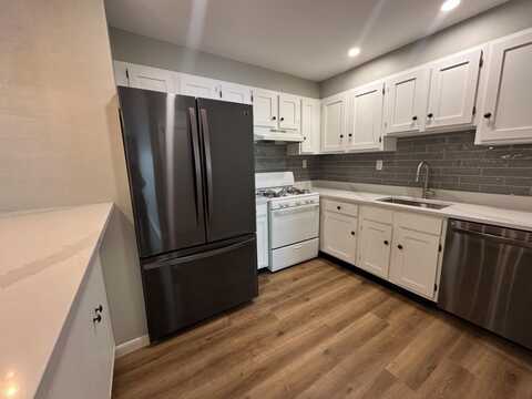 256 Concord Lane, Middletown, NY 10940