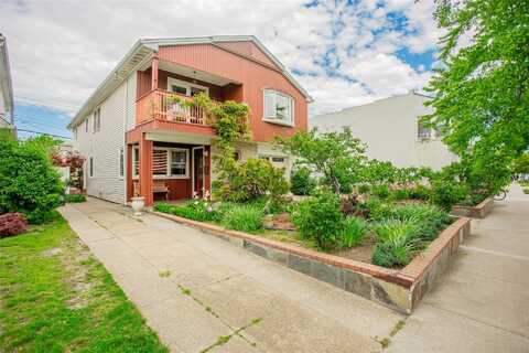 429 E Park Avenue, Long Beach, NY 11561