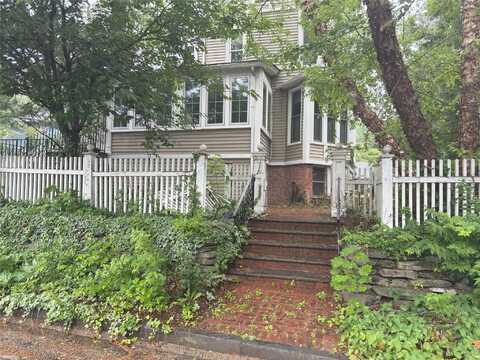 51 Park Place, Sea Cliff, NY 11579