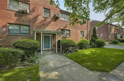 91-49 153rd Avenue, Howard Beach, NY 11414