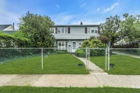 34 Anchor Lane, Levittown, NY 11756