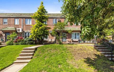 61-04 77th Street, Middle Village, NY 11379