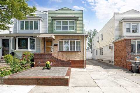 6438 60th Road, Maspeth, NY 11378