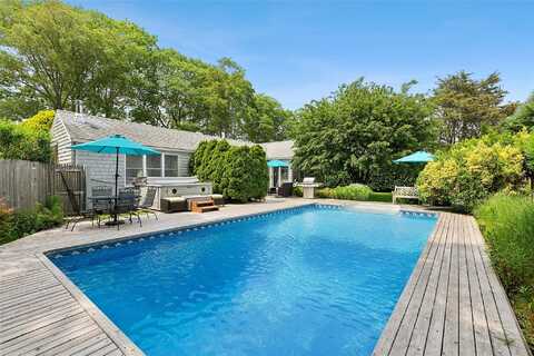 40 Maidstone Avenue, East Hampton, NY 11937