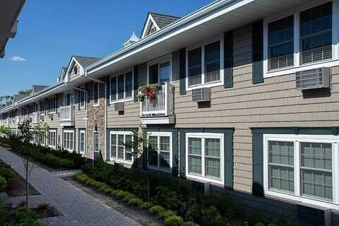 333 Candee Avenue, Sayville, NY 11782