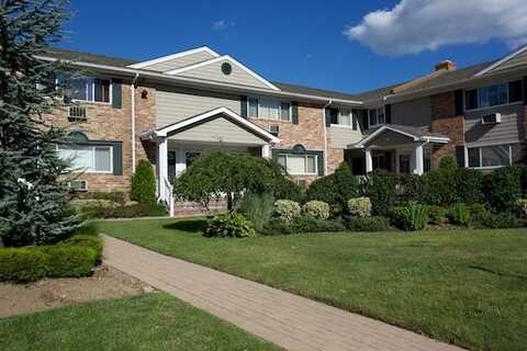 134 Park Avenue, Babylon, NY 11702