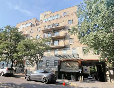4231 Colden Street, Flushing, NY 11355