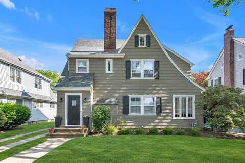 78 Huron Road, Floral Park, NY 11001