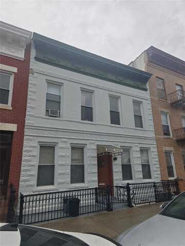 3174 44th Street, Long Island City, NY 11103