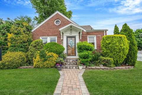 1668 Atherton Avenue, Elmont, NY 11003