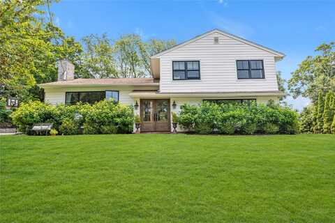 16 Bayview Avenue, Port Washington, NY 11050