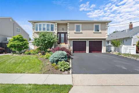 67 Greatwater Avenue, Massapequa, NY 11758