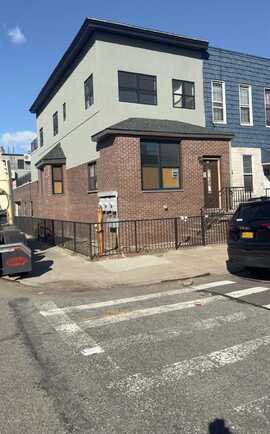 32 Radde Place, Brooklyn, NY 11233