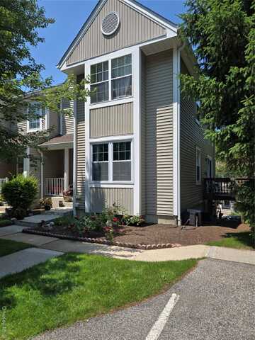 29 Stone Creek Lane, Briarcliff Manor, NY 10510