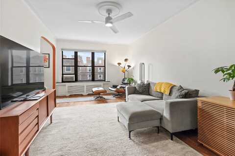 73-20 Austin Street, Forest Hills, NY 11375