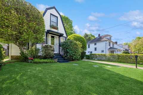 67 Summers Street, Oyster Bay, NY 11771