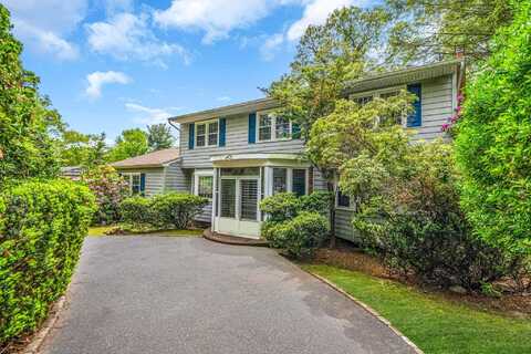 121 Village Hill Drive, Dix Hills, NY 11746
