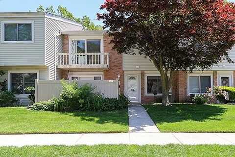 223 Springmeadow Drive, Holbrook, NY 11741