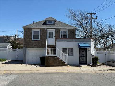 72 Clayton Avenue, Long Beach, NY 11561