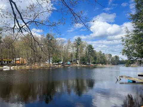 17 Oneida Trail, Glen Spey, NY 12737