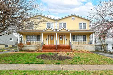 16 Inwood Road, Port Washington, NY 11050