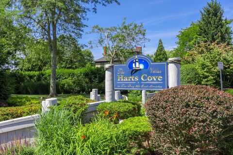5 Pameeches Path, East Moriches, NY 11940