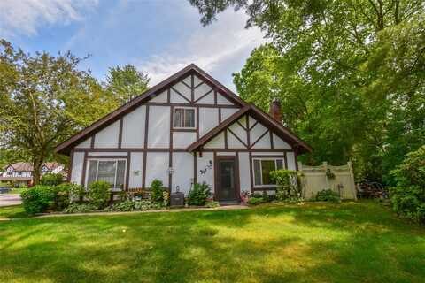 62 Crystal Rock Court, Middle Island, NY 11953