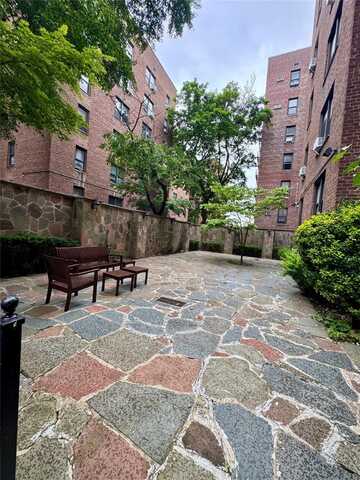 37-27 86 Street, Flushing, NY 11372