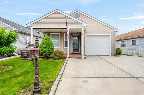9 Orange Tree Court, Manorville, NY 11949
