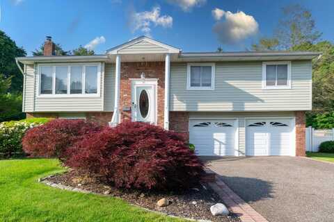 21 Pebble Place, Commack, NY 11725