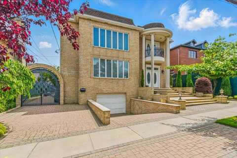16224 14th Avenue, Beechhurst, NY 11357