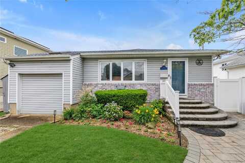 2680 Orchard Street, North Bellmore, NY 11710