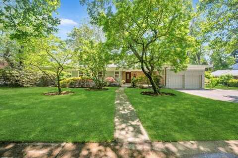 37 Somerset Drive S, Great Neck, NY 11020