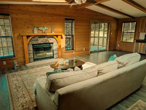 91 White Roe, Livingston Manor, NY 12758