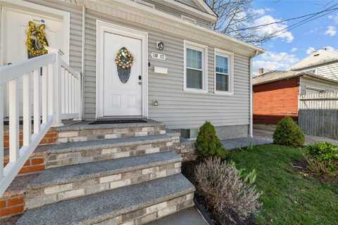11812 190th Street, Saint Albans, NY 11412