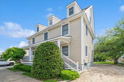 35 East Avenue, Glen Cove, NY 11542