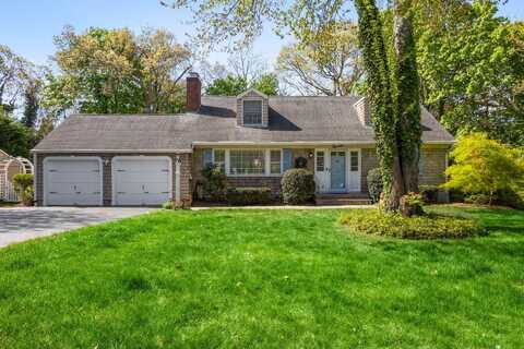 14 Caleb Brewster Road, East Setauket, NY 11733