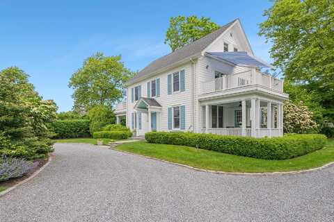 16 Beach Lane, Westhampton Beach, NY 11978