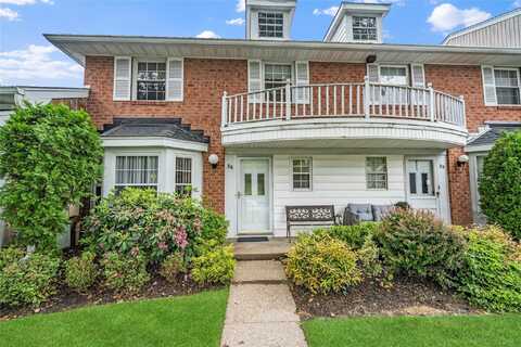 38 The Mews, Syosset, NY 11791