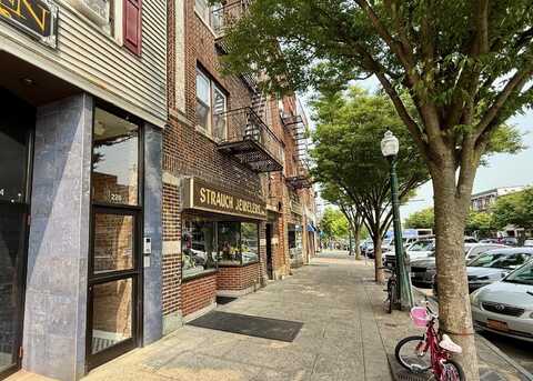 230 Mamaroneck Avenue, Mamaroneck, NY 10543