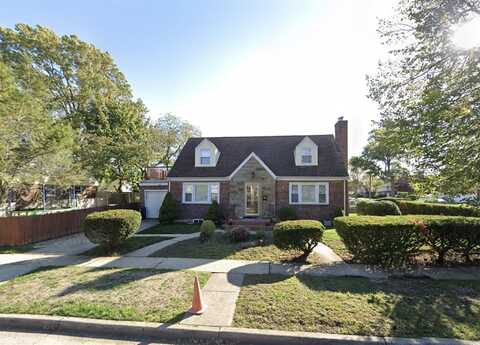 54 Windsor Parkway, Hempstead, NY 11550