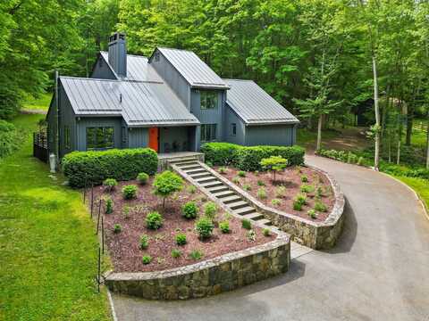 72 Chapel Road, Waccabuc, NY 10597