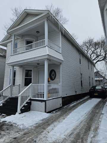 515 Summit Ave, Clay, NY 12307