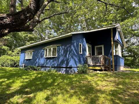 112 High Falls Road, Saugerties, NY 12477